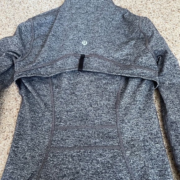 Lululemon define jacket 4 - Picture 2 of 3
